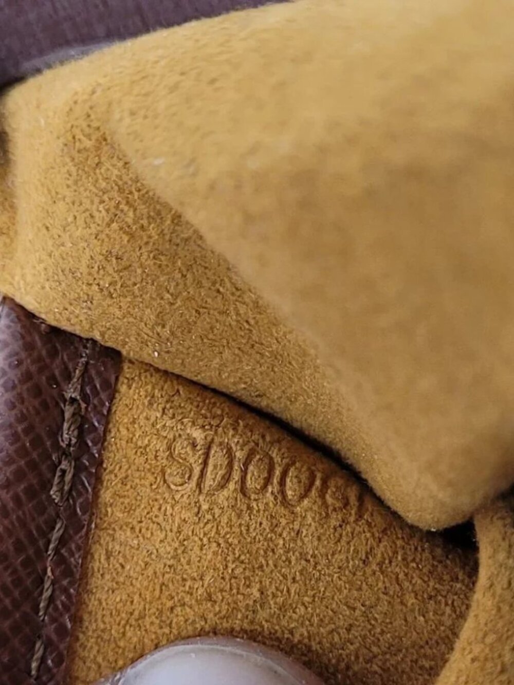 Louis Vuitton Musette Tango Shoulder Bag - Picture 16 of 16